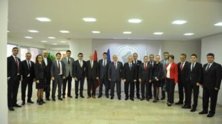 T&uuml;rk D&uuml;nyası Alışveriş G&uuml;nleri Hazırlıkları
