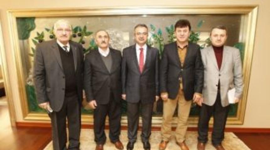 Gebze Trabzonlular Derneği Başkan K&ouml;şker'i Ziyaret Etti