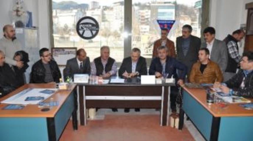 Mehmet Ceylan Ziyaretlerini S&uuml;rd&uuml;r&uuml;yor