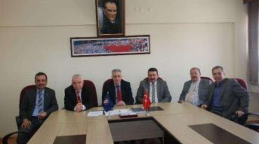 T&uuml;rk-iş'in Ankara Mitingi