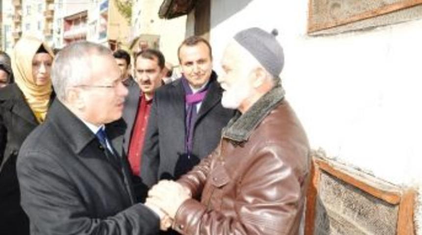 Yerel Se&ccedil;imlere Doğru