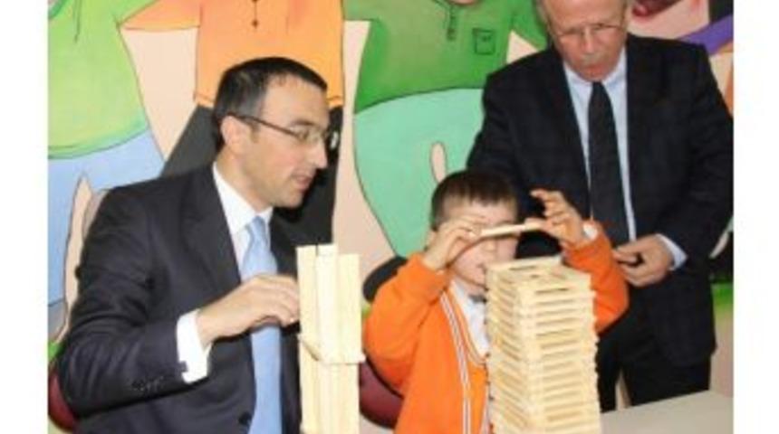 Of&rsquo;da Avrupa Standartlarında Eğitim Sınıfları