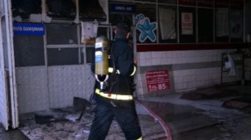 Sanayi Sitesinde &Ccedil;ıkan Yangın Korkuttu