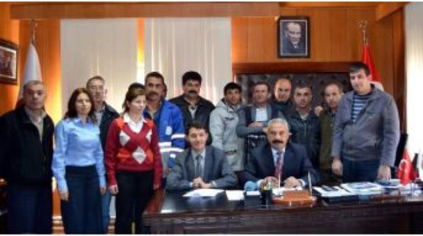 Bah&ccedil;eli Belediyesi İş&ccedil;ilerinin Y&uuml;z&uuml; G&uuml;ld&uuml;