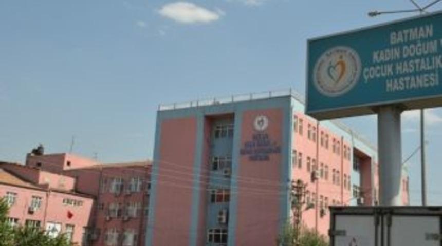 Kadın Doğum Ve &Ccedil;ocuk Hastalıkları Hastanesi Bir Ayda 48 Bin 262 Kişiye Hizmet Verdi