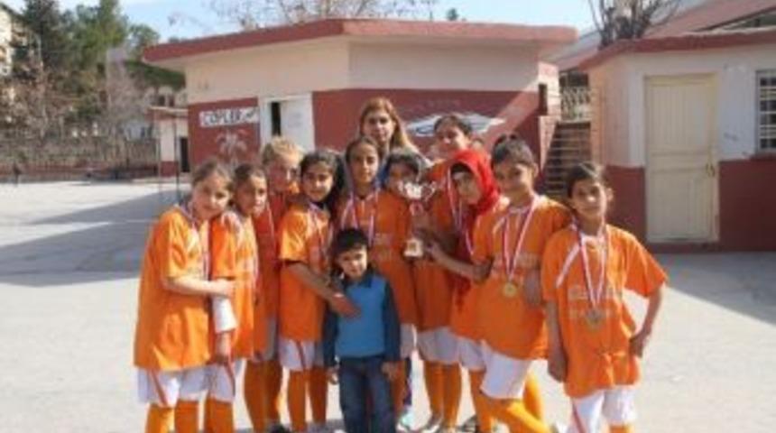 Voleybol Turnuvası Sona Erdi