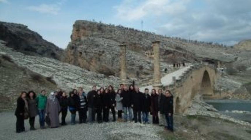 &Ouml;ğretmenler Tarihi Yerlerin Tadını &Ccedil;ıkardı