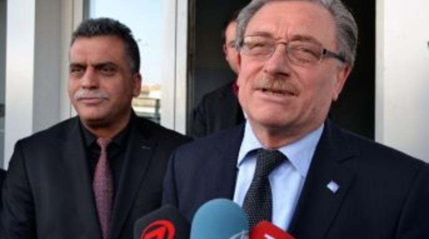 Chp Ankara B&uuml;y&uuml;kşehir Belediyesi Adayı Listesini Teslim Etti