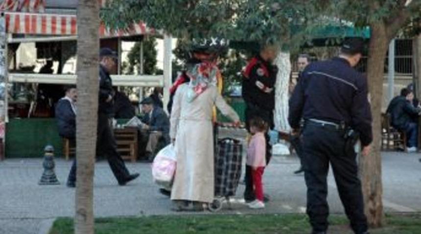 Valilik Yakınında Ş&uuml;pheli &Ccedil;anta İhbarı
