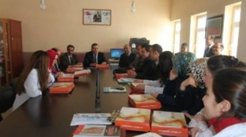 Varto&rsquo;da Tablet Dağıtımı