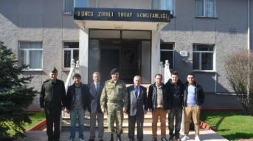 Tuğgeneral Mehmet Ozan, &Ccedil;erkezk&ouml;yl&uuml; Gazetecilerle Buluştu