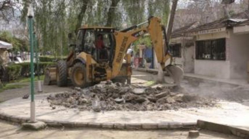 Şahabettindede Caddesinde Yenilik &Ccedil;alışması Başladı