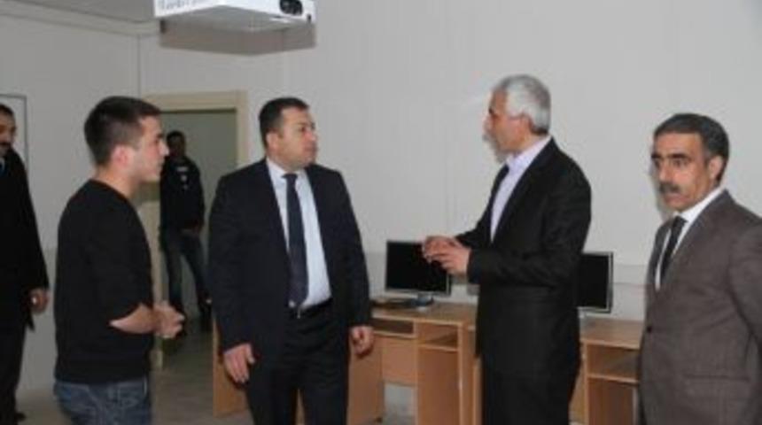 Kaymakam Şahin&rsquo;den &Ccedil;pl&rsquo;ye Ziyaret