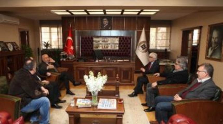 Yaşar&rsquo;a Aks&ouml;z&rsquo;den De Destek Geldi