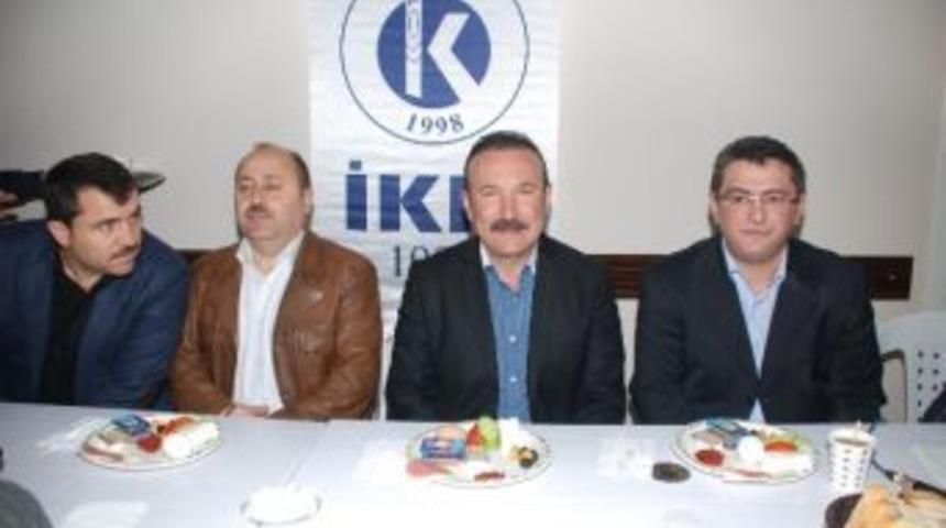 Başkan Doğan Alikahyalı Esnafla Bir Araya Geldi