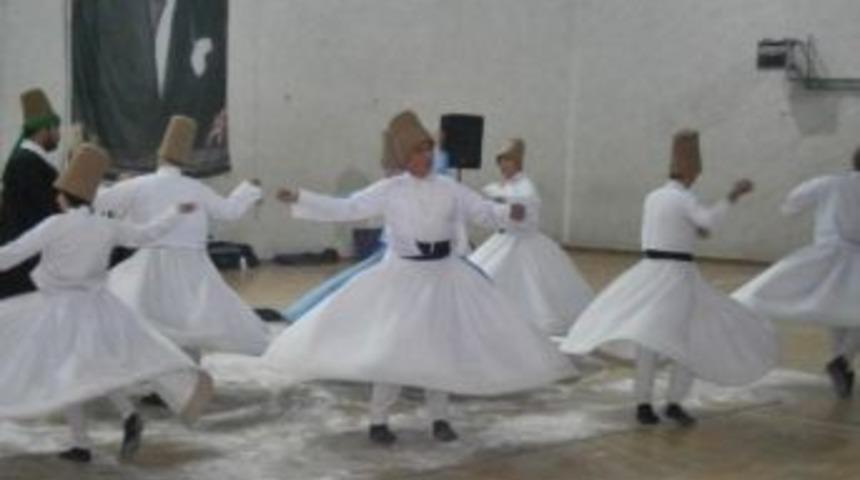 G&ouml;k&ccedil;ebey&rsquo;de Semazen G&ouml;sterisine Yoğun İlgi