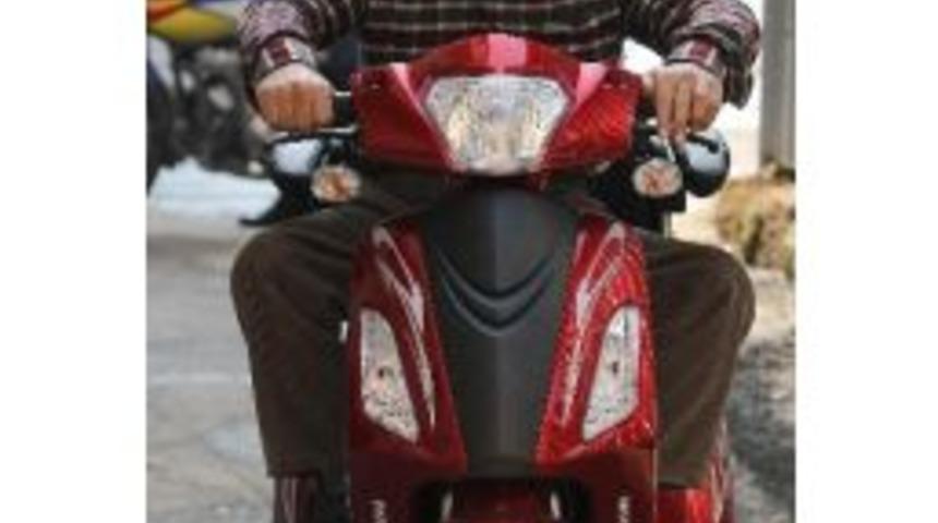 (&ouml;zel Haber) Bisikleti &Ccedil;alınan Engelli Vatandaş, Engelli Aracına Kavuştu