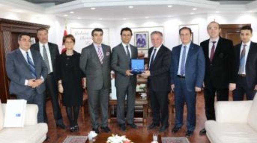 T&uuml;rk Telekom Yetkililerinden Başkan Ko&ccedil;al&rsquo;a Ziyaret