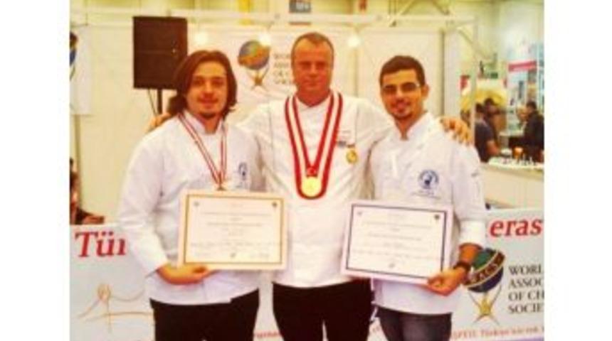 Pa&uuml; Uluslararası Gastronomi Yarışmasında Bronz Madalya Kazandı