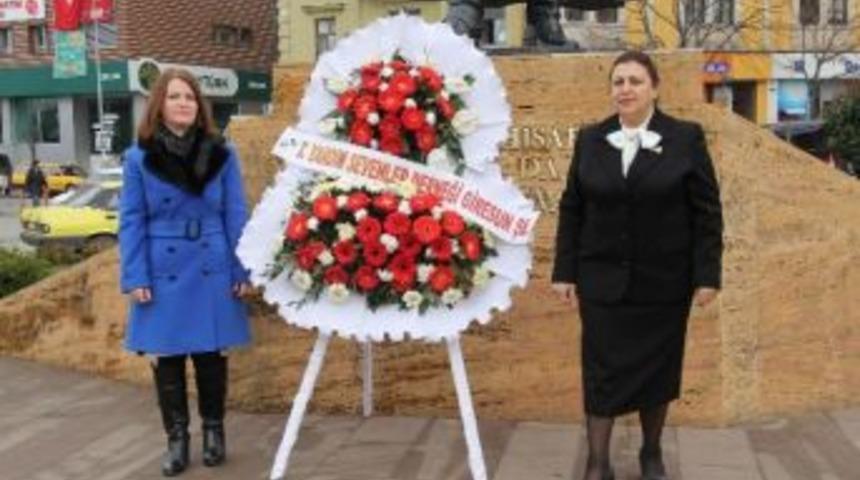 Yardım Severlerin Kuruluş Coşkusu