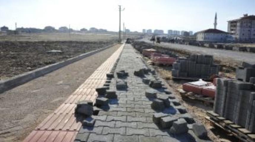 Karaman Belediyesi'nden Kaldırım &Ccedil;alışması