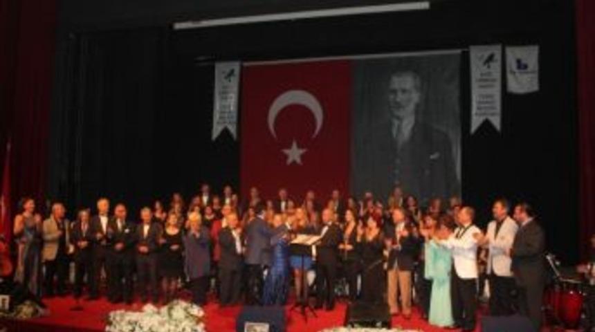 Şarkılar Bu Kez Afetler İ&ccedil;indi