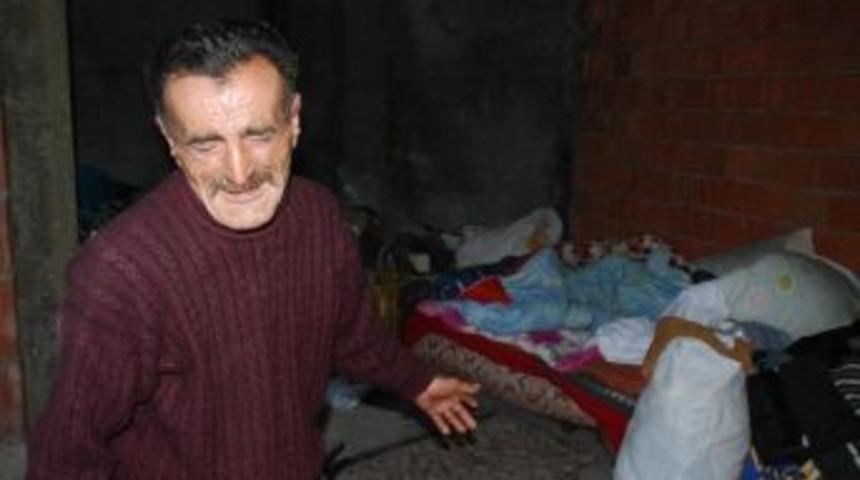 Soyadı 'g&uuml;ler' Ama O Hi&ccedil; G&uuml;lemedi