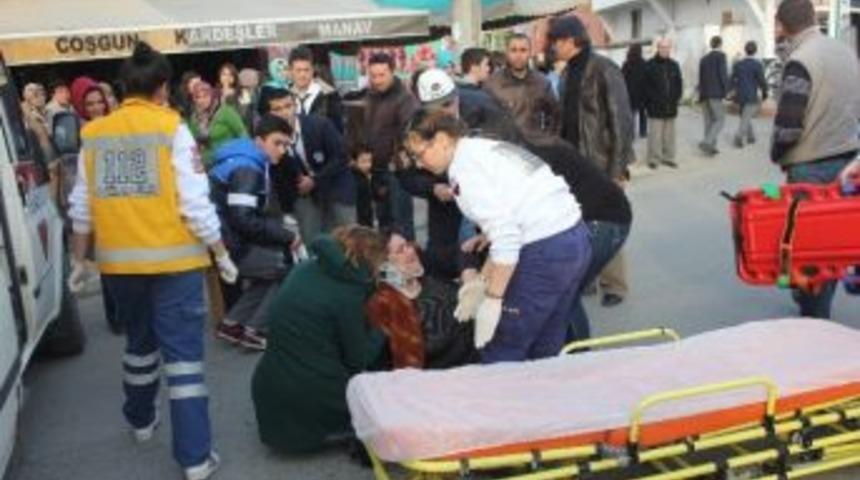 Motosiklet Yayaya &Ccedil;arptı: 1 Yaralı