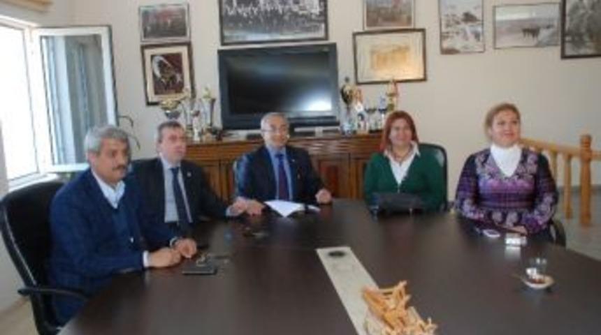 Dsp&rsquo;li Meclis &Uuml;yelerinden Kamacı&rsquo;ya Tam Destek