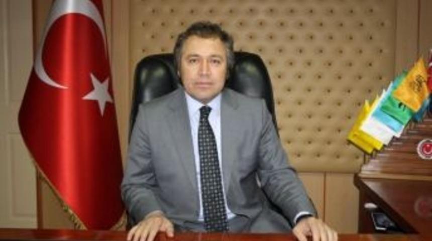 Selendi'de Aday Listeleri Teslim Edildi