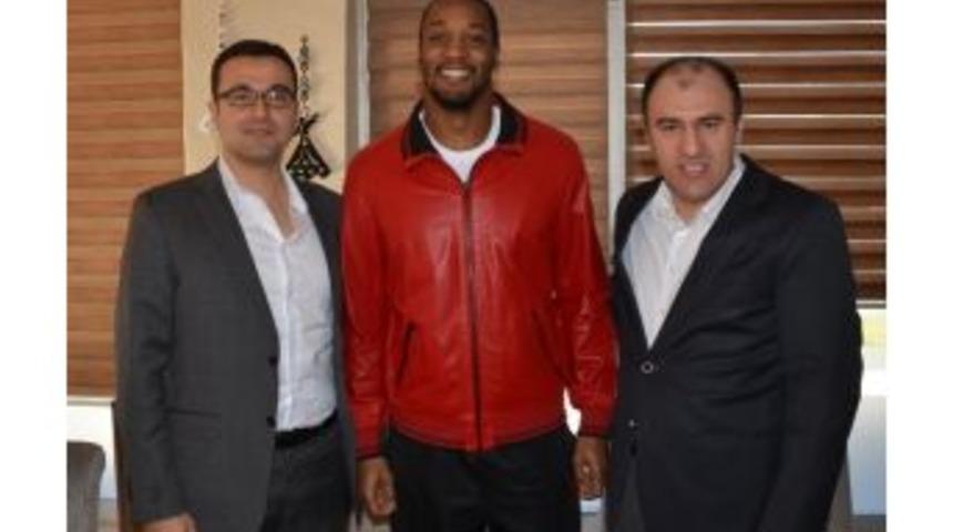 Uşak&rsquo;ta &ldquo;muhteşem &Uuml;&ccedil;l&uuml;ğ&uuml;n&rdquo; Yansımaları Devam Ediyor