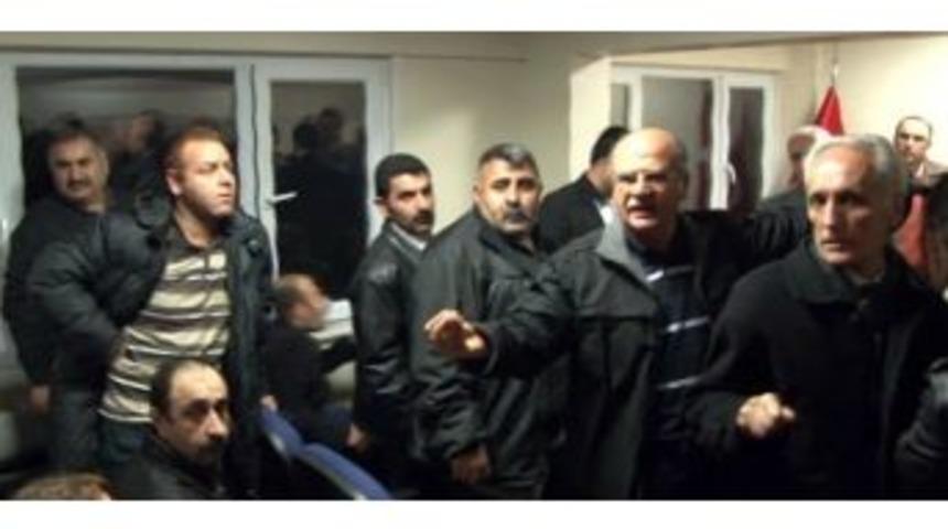 Chp Tekirdağ İl Binasında Olaylı Gece