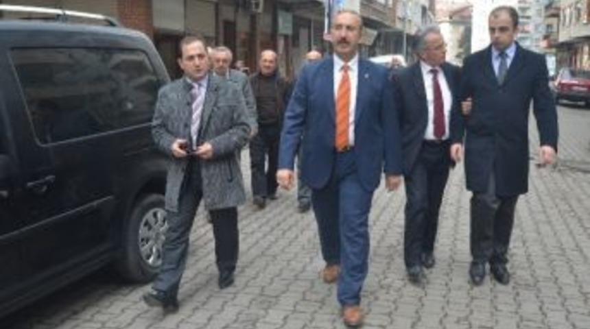 G&uuml;ltekin, Ekibi İle Sahaya İndi