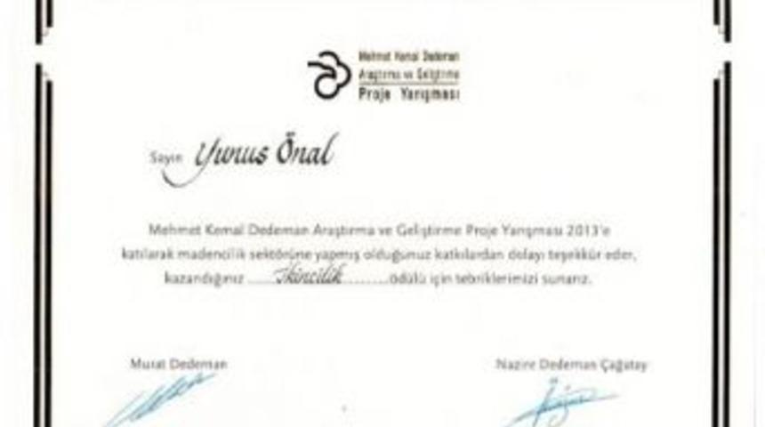 İ&uuml; &Ouml;ğretim &Uuml;yesi Yrd. Do&ccedil;. Dr. Yunus &Ouml;nal&rsquo;a Maden &Ouml;d&uuml;l&uuml;