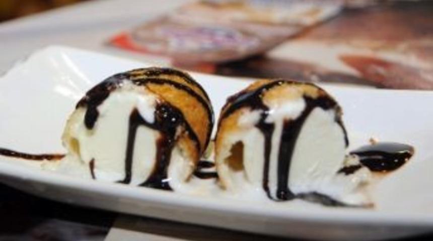 Kadayıf Kaplı Kızarmış Dondurmaya Yoğun İlgi