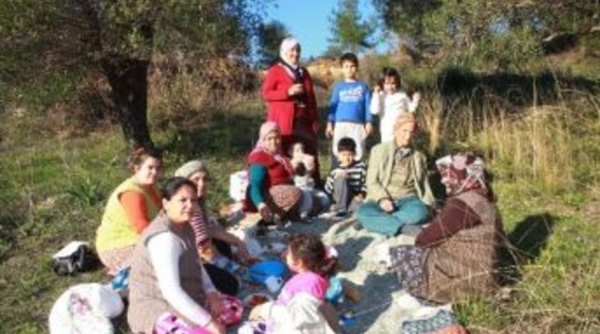 İki Kız Kardeş Muhtar Adayı Oldu