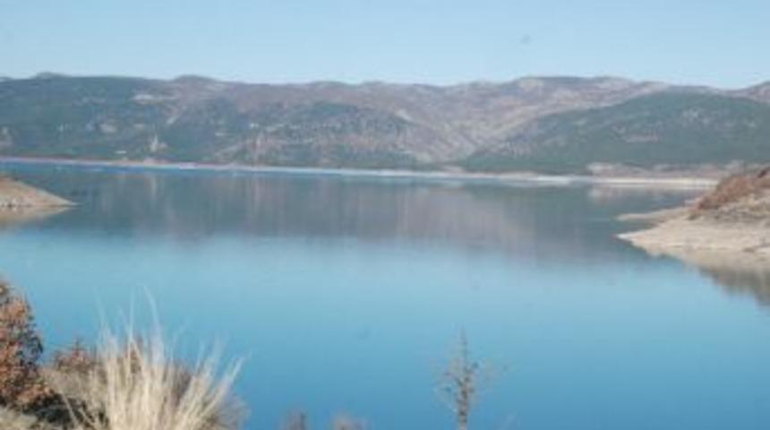Elektrik &Uuml;retimi Durdu, Baraj Kuraklıktan Az Oranda Etkilendi