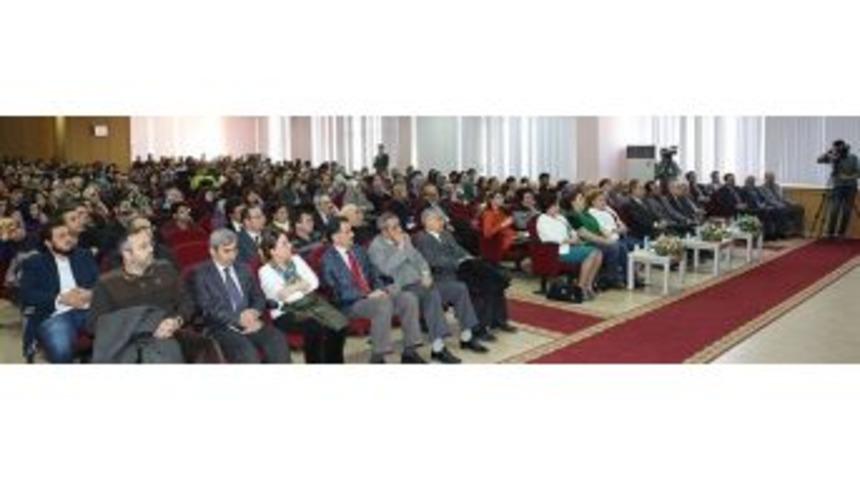 &ldquo;hocalı Katliamı Ve Azerbaycan - T&uuml;rkiye İlişkileri&rdquo; Paneli D&uuml;zenlendi