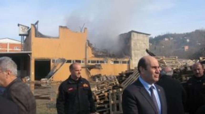 Canalioğlu'ndan Of-beşikd&uuml;z&uuml; Arasında Yangınlara M&uuml;dahale İ&ccedil;in Acil İtfaiye M&uuml;dahale Ekibi Projesi