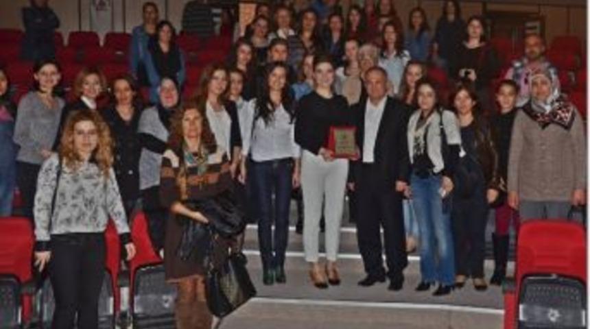 Muratpaşa&rsquo;dan Anne Ve Babalara Seminer