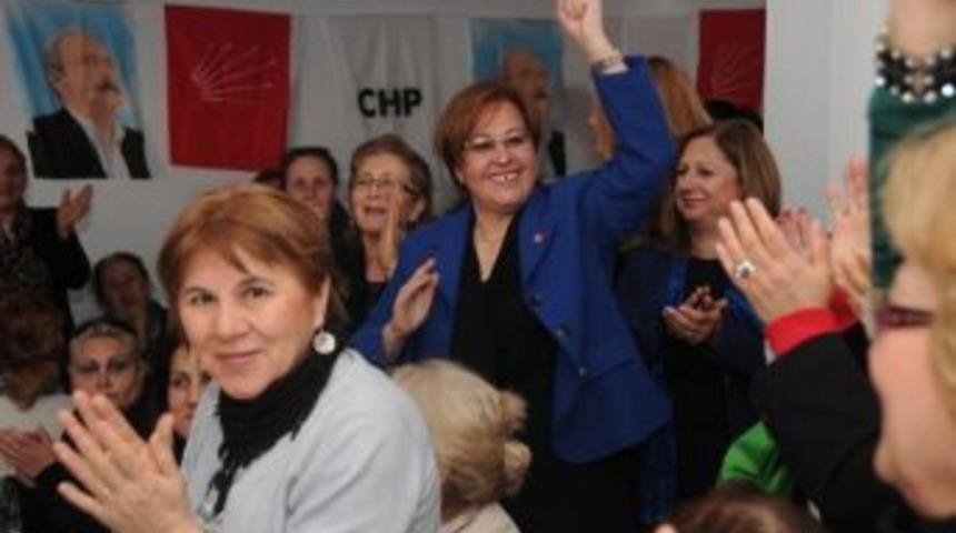 Konak'ta Chp'li Pektaş Hızlı Gidiyor