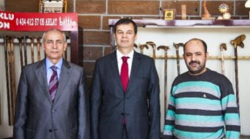 Bitlis Emniyet M&uuml;d&uuml;r&uuml; Akg&uuml;&ccedil;&rsquo;ten Veda Ziyareti