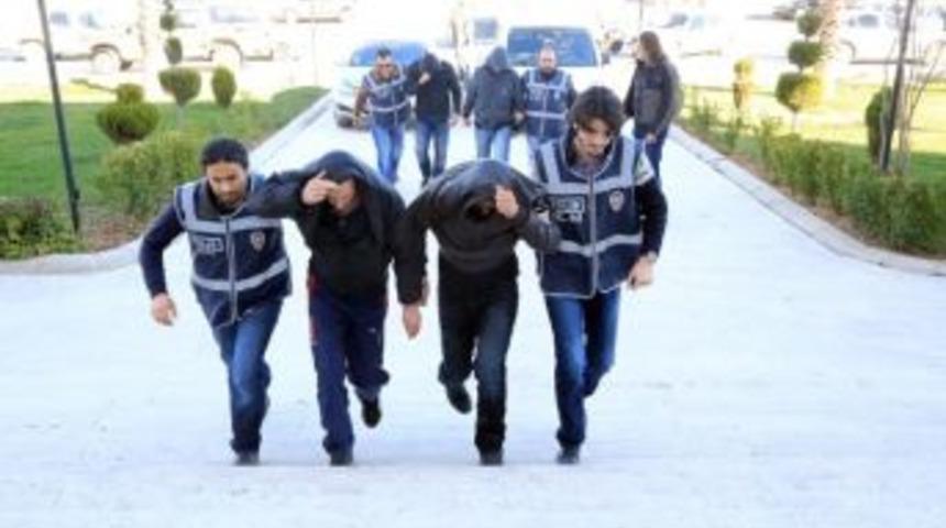 Muğla Ve İzmir'de Eş Zamanlı Uyuşturucu Operasyonu