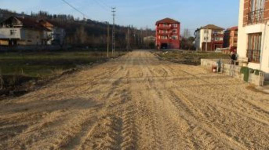 Cemal G&uuml;rsel Caddesi&rsquo;ndeki Yol Onarım &Ccedil;alışmaları Tamamlandı