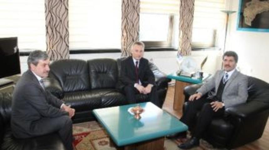 Pmyo M&uuml;d&uuml;r&uuml; Ali Kara&rsquo;dan Y&uuml;ksel &Ccedil;akır&rsquo;a Ziyaret