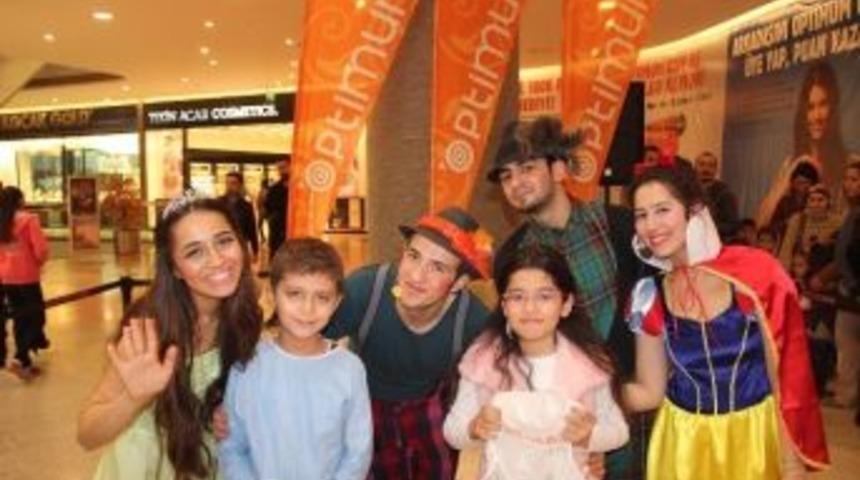 En G&uuml;zel &Ccedil;ocukluk Anılarını Adana Optimum'da Yaşıyorlar