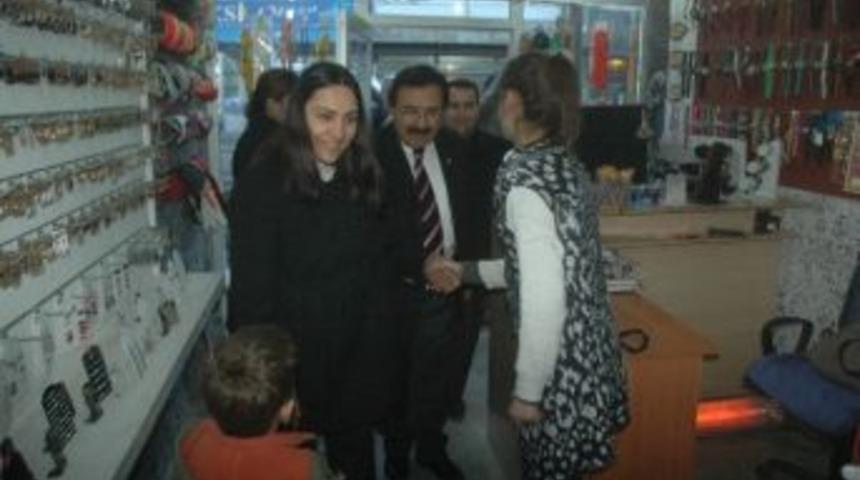 Millitvekili Canan&rsquo;dan Esnaf Ziyareti