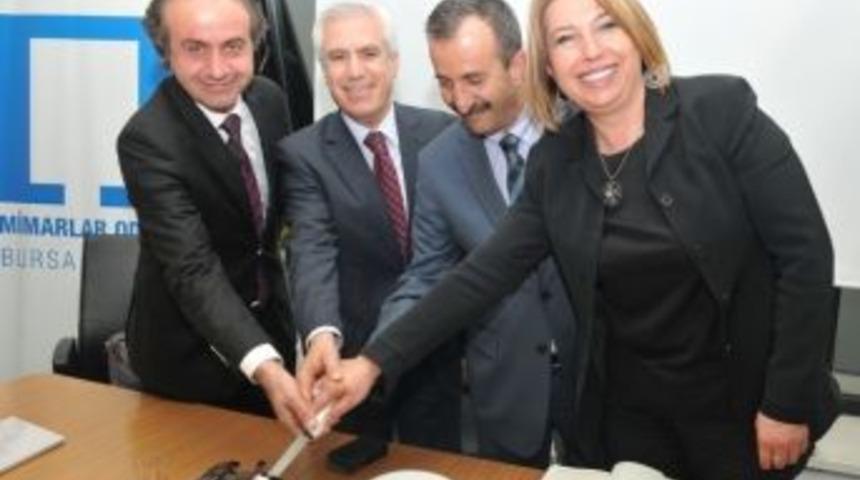 Bozbey: &ldquo;akademik Odaların G&uuml;&ccedil;lenmesinden Yanayız&rdquo;