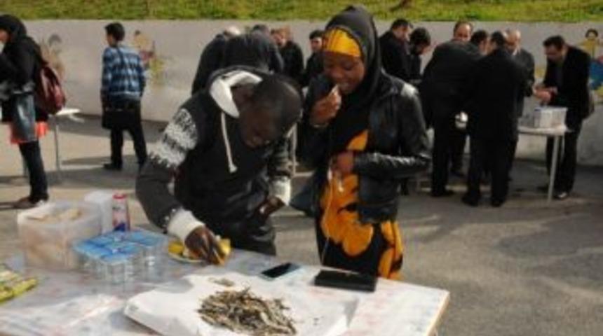 Uluslararası &Ouml;ğrenciler Hamside Buluştu