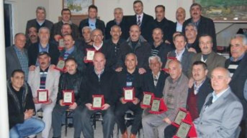 İş&ccedil;ilere Plaketli Uğurlama